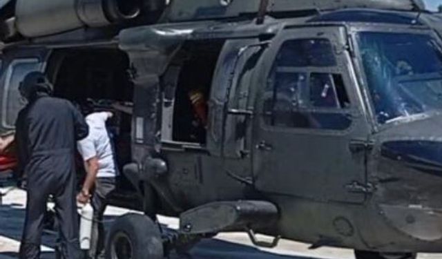 Engerek yılanı ısırdı; Helikopterle hastaneye kaldırıldı