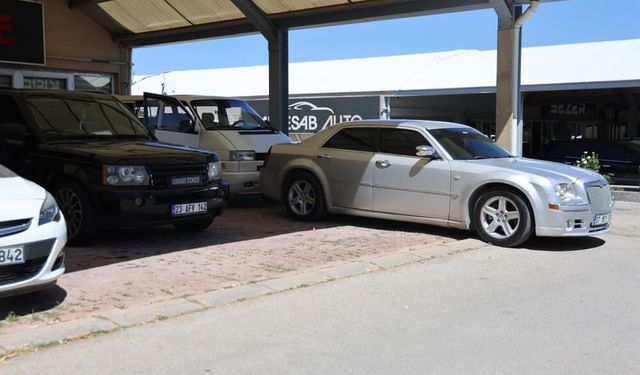 Galericiler Sitesi Başkanı: Araç almak için uygun dönem