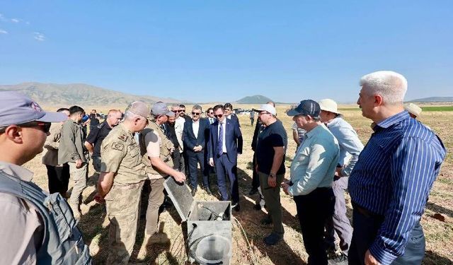 Vali Karakaya Güroymak'ta Temaslarda Bulundu