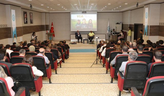 Bitlis Eren Üniversitesinde ‘Bitlis Bilim Seferberliği’ Söyleşisi Yoğun İlgi Gördü