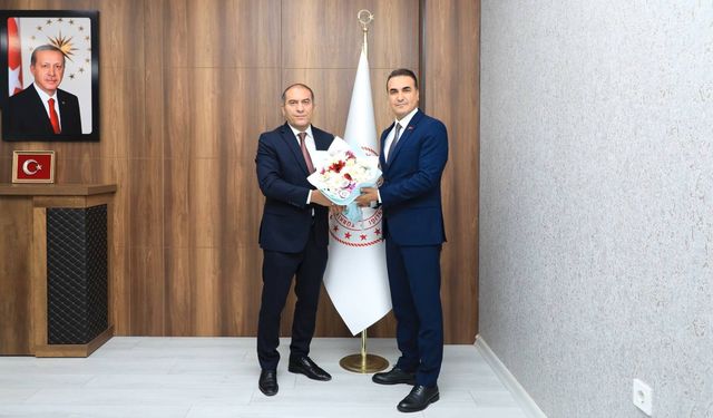 Bitlis İl Millî Eğitim Müdürü olarak atanan Özyolcu göreve başladı