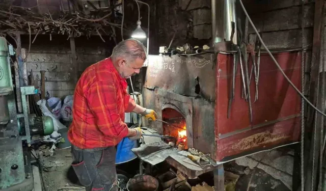 Nefes kesen mesai: 600 derecede ekmek mücadelesi