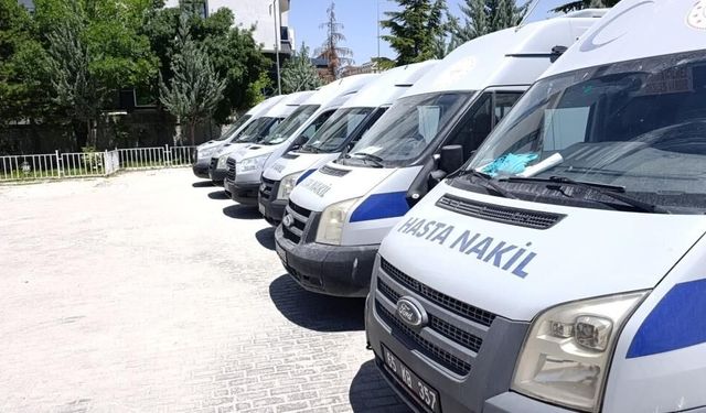 Van'da hasta nakil araç filosu yenilendi