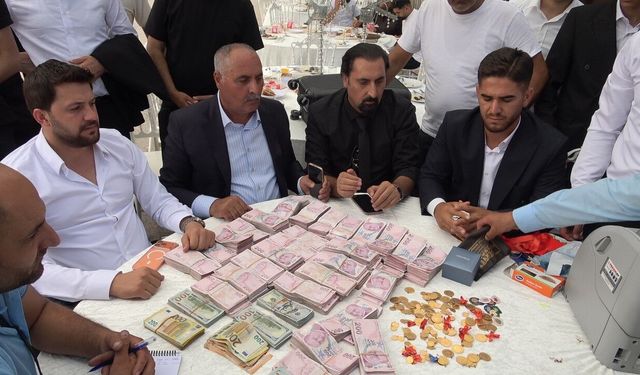 Aşiret Düğününde Damada Yaklaşık 20 Milyon TL, Geline Kilolarca Altın Takıldı