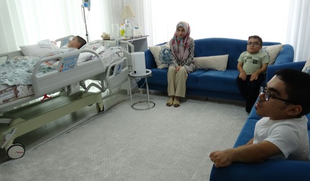 3 engelli evladına tek başına bakan annenin yaşam mücadelesi