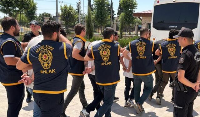 Banka görevlisi yalanıyla milyonluk vurgun: 6 kişi yakalandı