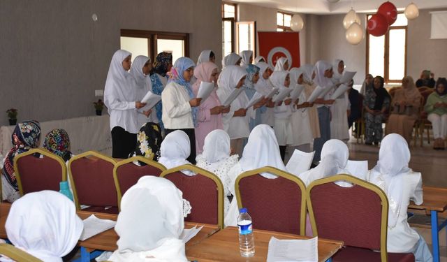 Bitlis’te Yaz Kur’an Kursu Yıl Sonu Etkinliği Düzenlendi