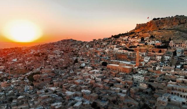 Mardin'in tarihi dokusu havadan görüntülendi