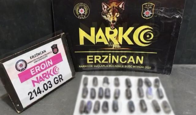 Mide ve bağırsaklarında narko madde taşıyan 4 kişi tutuklandı