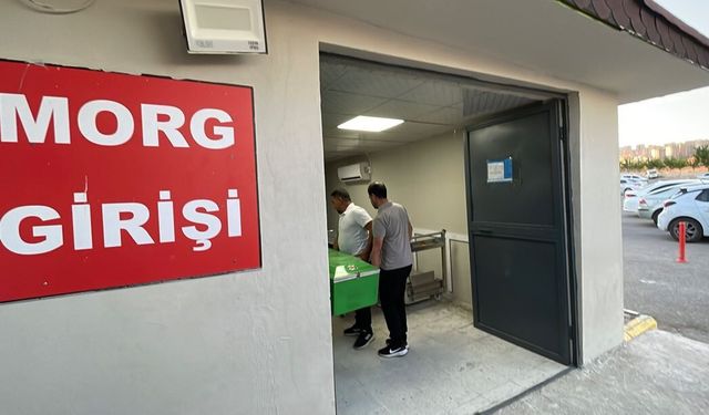 33 yaşındaki işçi inşaatın en üst katından düştü: Kurtarılamadı