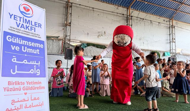 Yetimler Vakfı Gazze'de "Kardeşlik şöleni" etkinlikleri düzenliyor