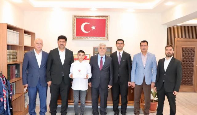 Elazığlı hafız bölge birincisi oldu