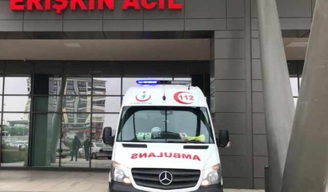 Yol kenarında ağır yaralı bulunan polis hayatını kaybetti