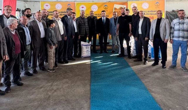 Ağrı'da çiftçilere büyük destek! 550 ton tohum dağıtıldı