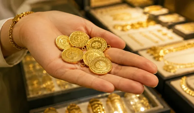 Altın Fiyatlarında Son Durum! Gram, Çeyrek ve Cumhuriyet Altını Kaç TL?