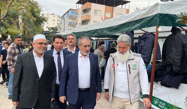 Diyanet-Sen yöneticilerinden Umut Kervanı kermesine ziyaret