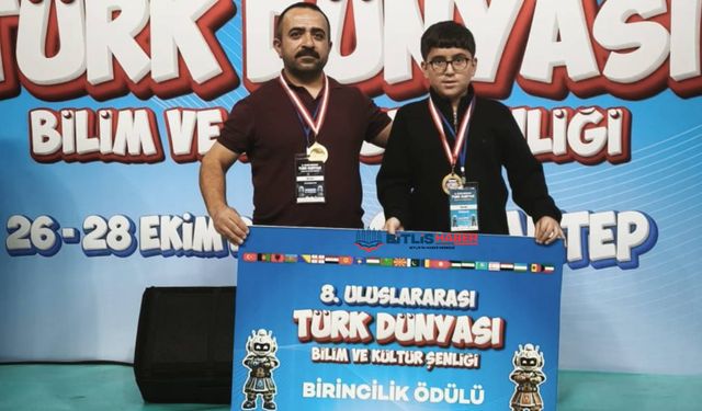 Bitlisli öğrencinin arıları koruyan yapay zekâ projesine birincilik ödülü