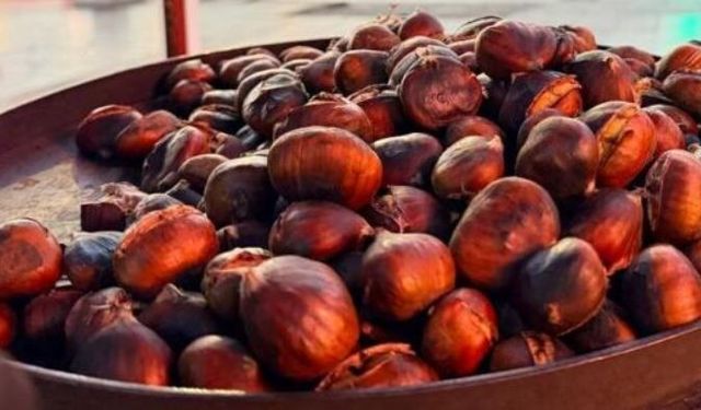 Kışın habercisi kestane tezgahlarda yerini aldı