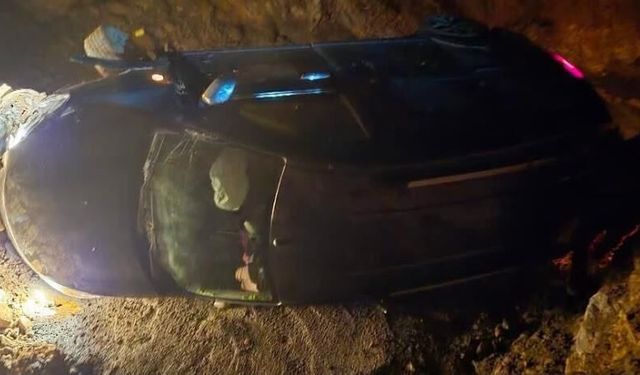 Siirt-Pervari yolunda kaza: Anne ve oğlu hastaneye kaldırıldı