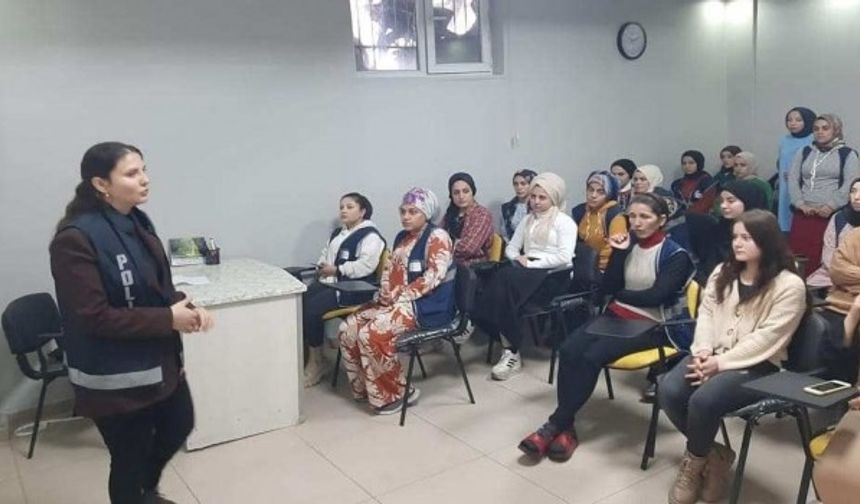 Hizan’da kadınlara yönelik şiddetle mücadele eğitimi