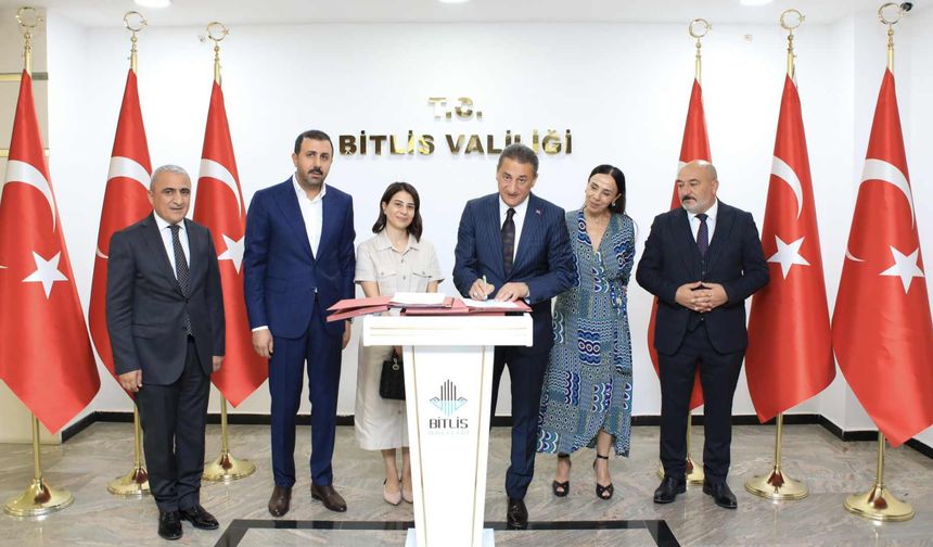 Bitlis'te Yeni Açılacak Okul İçin Protokol İmzalandı