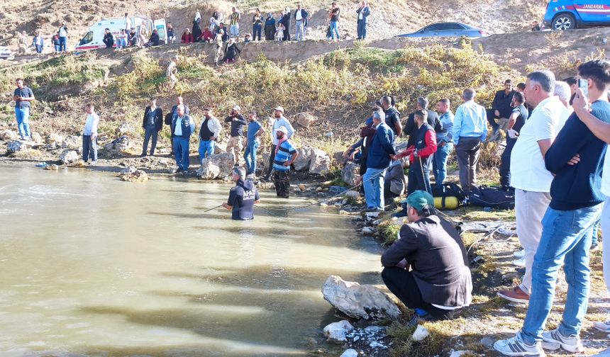 Bitlis’te Kaplıcaya Giren Baba Oğul Hayatını Kaybetti