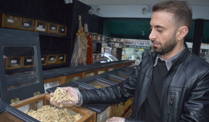 Kış Aylarında Baharat ve Doğal Bitki Çaylarına Yoğun İlgi