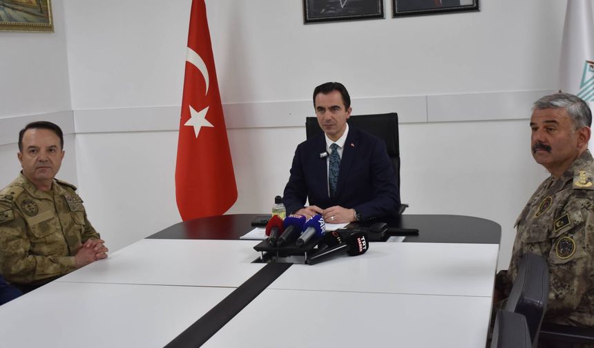 Vali Karakaya Başkanlığında ‘Asayiş ve Güvenlik Bilgilendirme’ Toplantısı Gerçekleştirildi