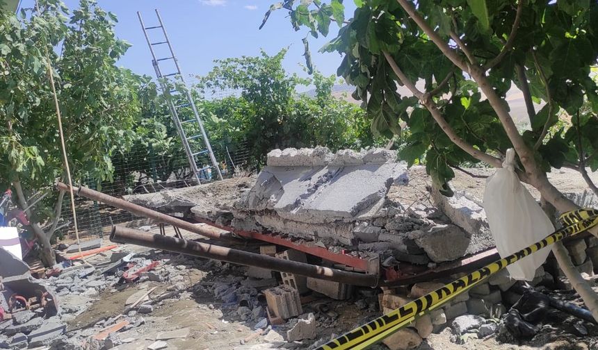 Batman'da İki Katlı Yapının Balkonu Çöktü: 3 Ölü, 6 Yaralı