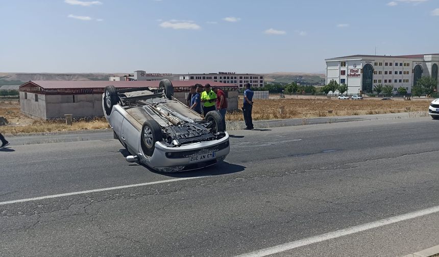 Batman-Kozluk Yolunda Takla Atan Otomobilde 1 Kişi Yaralandı