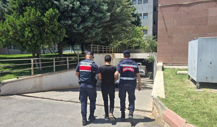 10 Yıl Kesinleşmiş Hapis Cezası Bulunan Şahıs Yol Kontrolünde Yakalandı