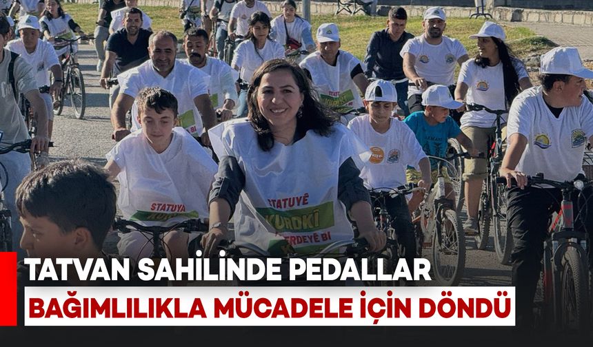 Bitlis'te Pedallar Bağımlılıkla Mücadele İçin Döndü