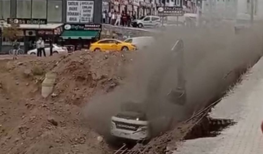 Bitlis’te Doğal Gaz Hattı Patladı: Ekipler Zamanla Yarışıyor