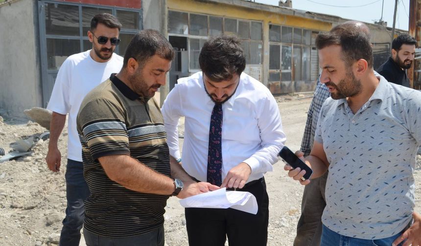 Başkan Akbaba, Yol Düzenleme Çalışmalarını Yerinde İnceledi