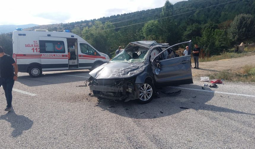 Takla Atan Otomobil Kazasında 1 Ölü, 3 Yaralı