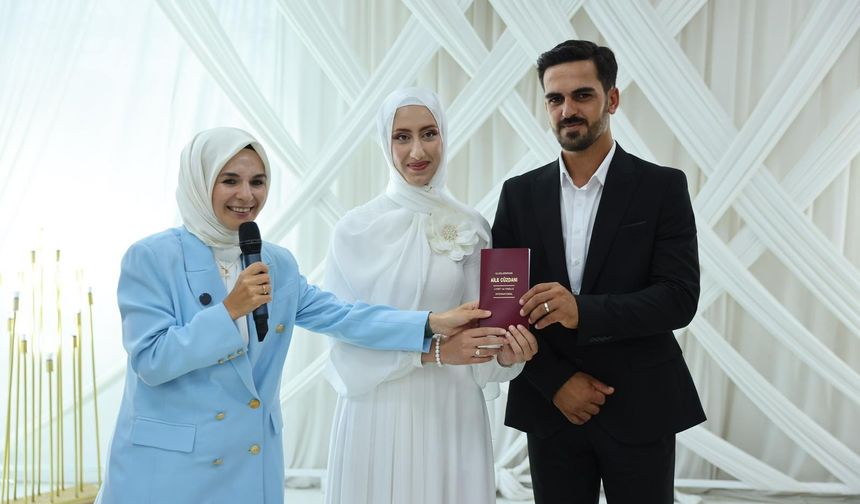 Bakan Göktaş, Genç Çiftin Nikah Şahidi Oldu