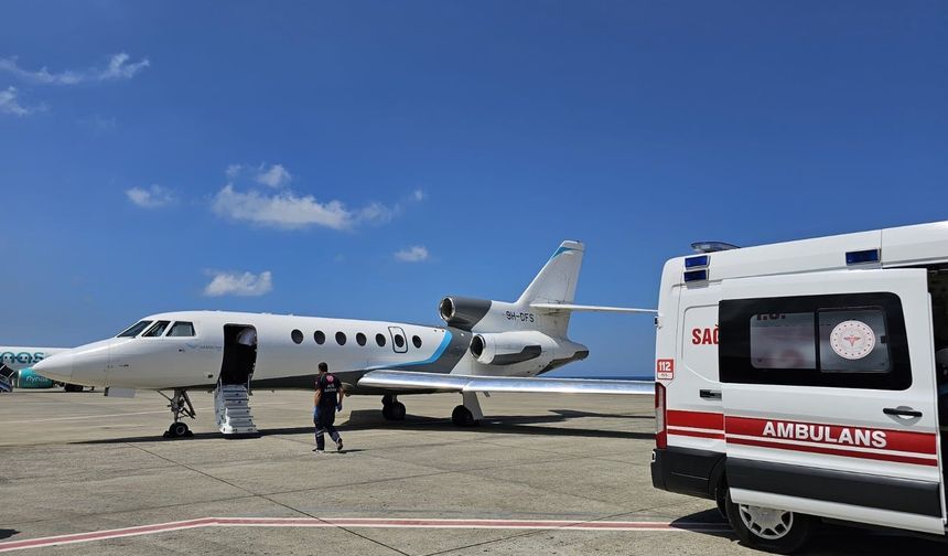 Van’da İki Bebek Uçak Ambulansla Farklı İllere Sevk Edildi