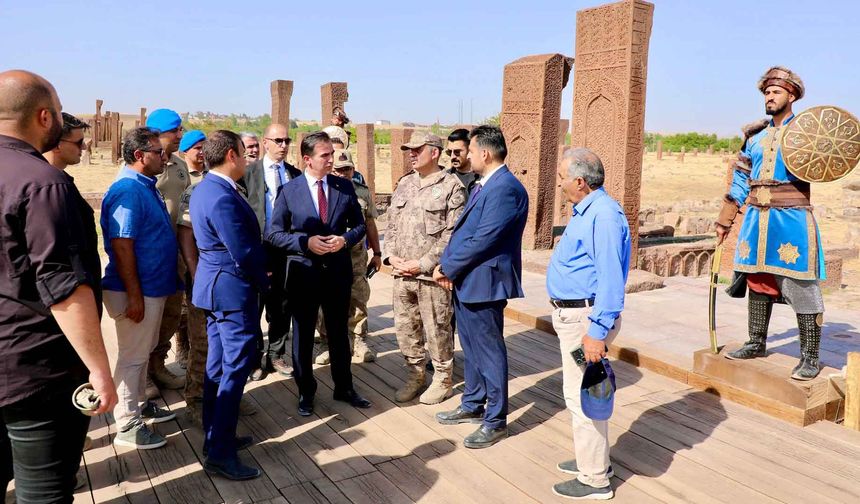 Bitlis Valisi Karakaya, 1071 Malazgirt Zaferi Hazırlıklarını Yerinde İnceledi