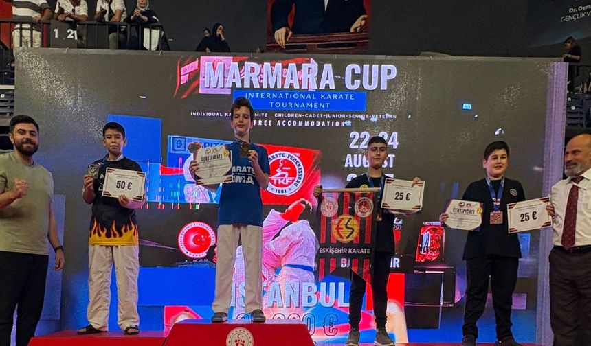 Diyarbakırlı karateci Marmara Cup’ta 2. oldu