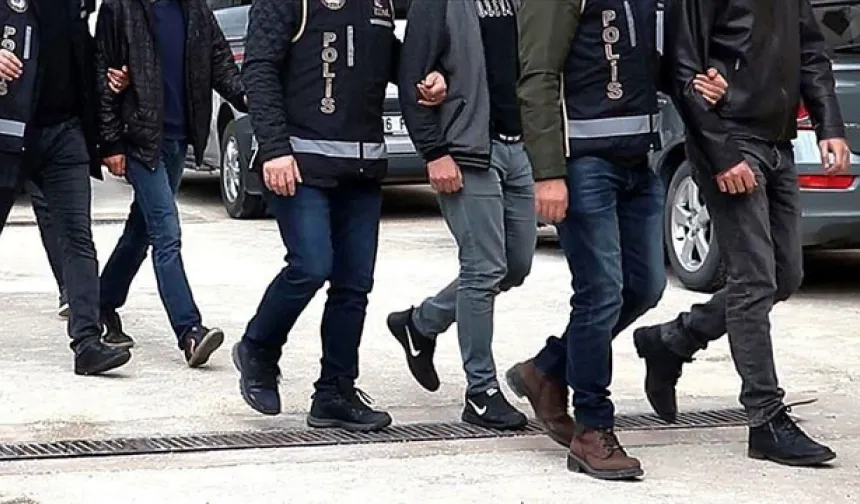 Van’da Çeşitli Suçlardan  Aranan 123 Şahıs Tutuklandı