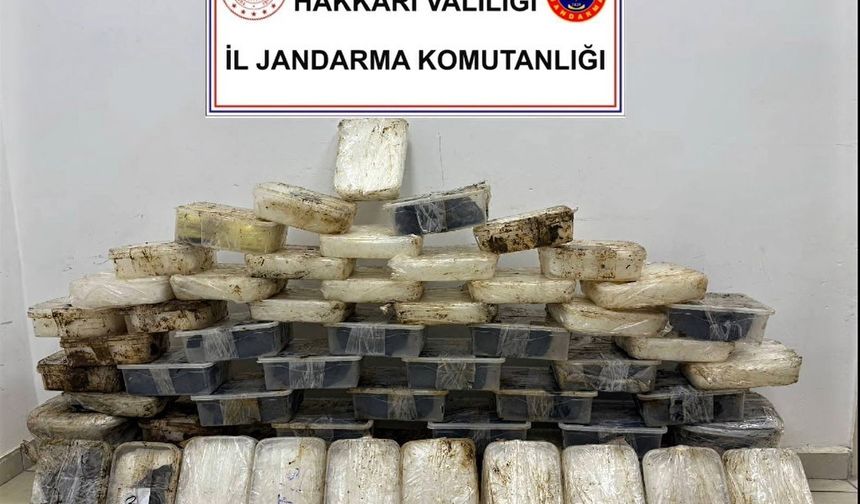 Hakkari’de 81 Kilo Metamfetamin Ele Geçirildi