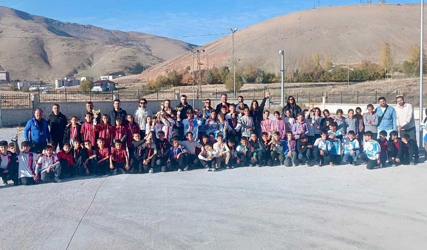 Bitlis'te 2025-2026 Okul Sporları Bocce İl Birinciliği Sona Erdi