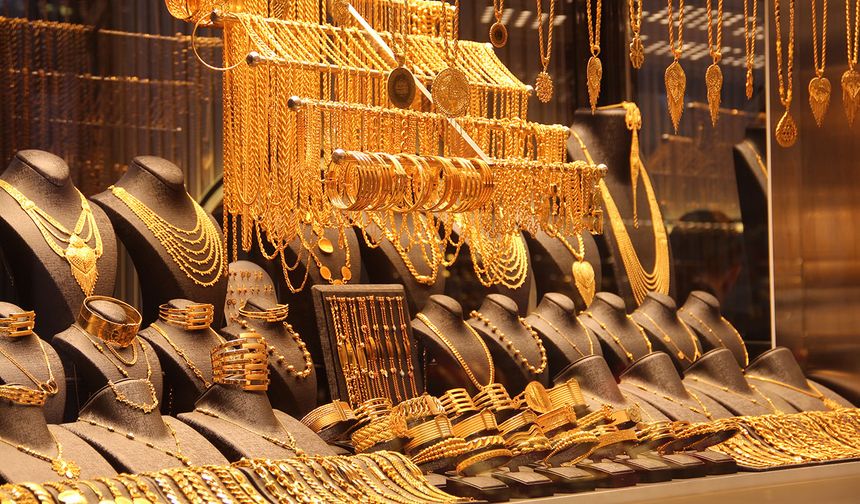 Kuyumculardan 2026 uyarısı: Altında yükseliş bekleniyor, yatırımcıya “erken alım” tavsiyesi