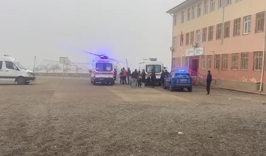 Diyarbakır'da okulda zehirlenme vakası: 13 öğrenci tedavi altına alındı