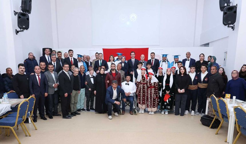 Ahlat’ta 3 Aralık Dünya Engelliler Günü Anlamlı Etkinlikle Kutlandı