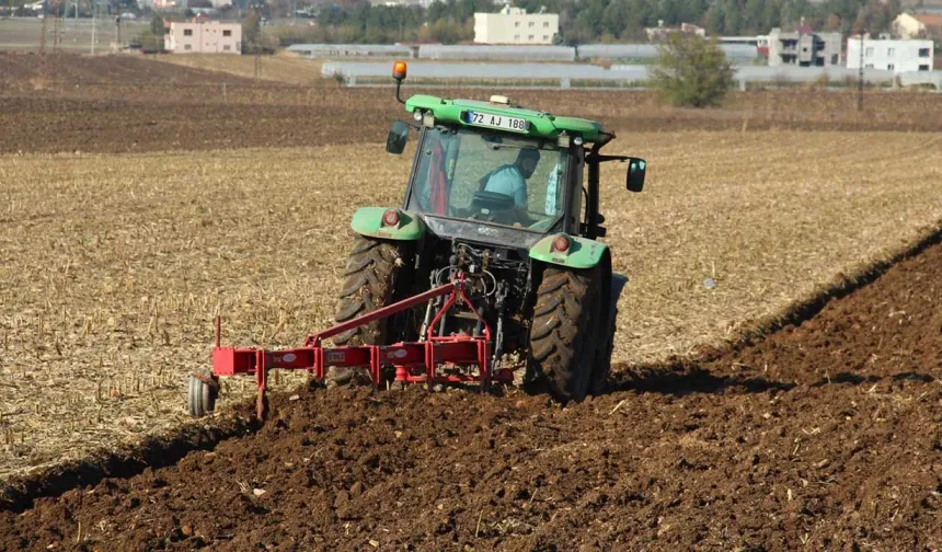 Çiftçilerden İcare Tepkisi: “Kira İki Kat Arttı, Üretim Çıkmaza Girdi”
