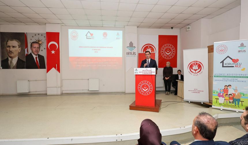 Vali Karakaya: Bir çocuğun hayatına dokunmak, aslında toplumun geleceğine dokunmaktır