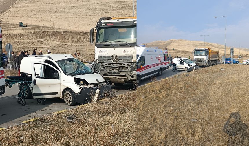 Muş’ta iki ayrı trafik kazası: 2 kişi öldü, 4 kişi yaralandı