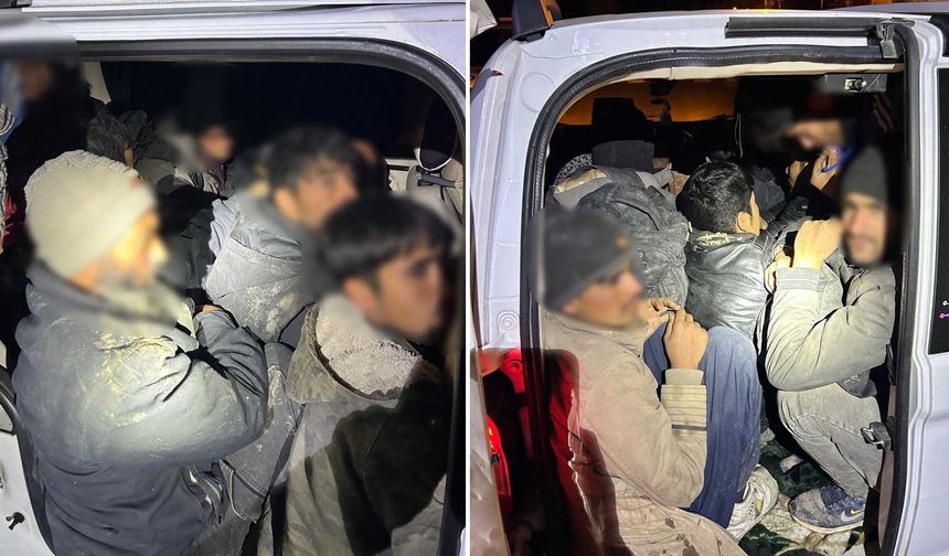 Durdurulan Araçta 12 Düzensiz Göçmen ve 2 Organizatör Yakalandı