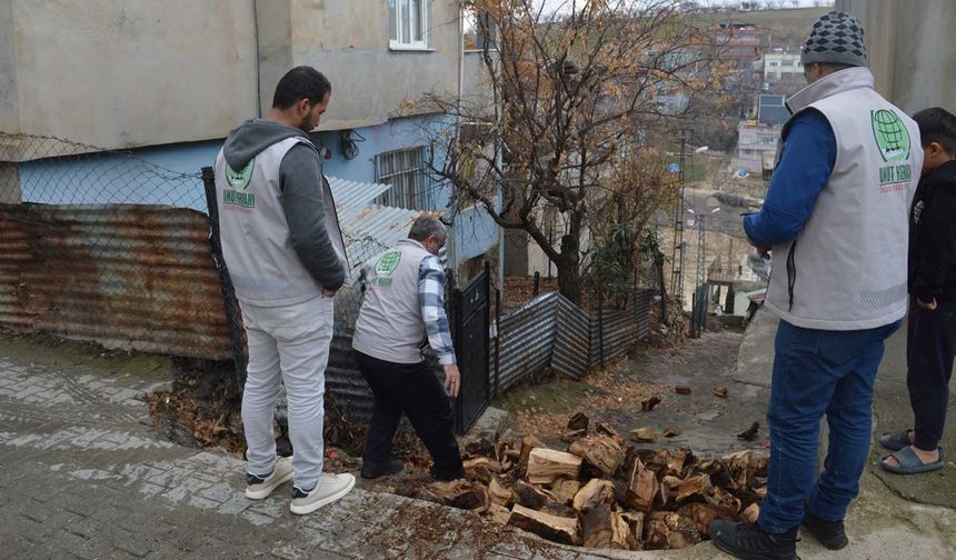 Siirt’te İhtiyaç Sahibi Ailelere 25 Bin Liralık Destek